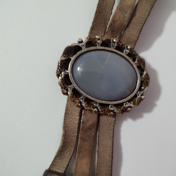 Leather Rock Bracelet. Purplish stone. Light Pink colored band - Picture 2 of 5